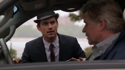 WHITE_COLLAR_-_E4X07_COMPROMISING_POSITIONS_374.jpg