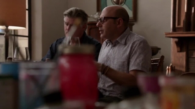 WHITE_COLLAR_-_E4X10_VESTED_INTEREST_266.jpg