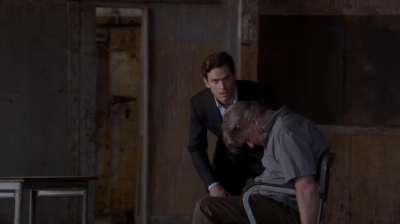 WHITE_COLLAR_-_E4X10_VESTED_INTEREST_373.jpg