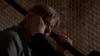 WHITE_COLLAR_-_E4X10_VESTED_INTEREST_522.jpg
