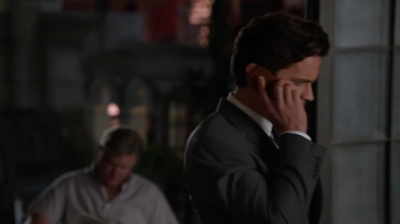 WHITE_COLLAR_-_E4X10_VESTED_INTEREST_703.jpg
