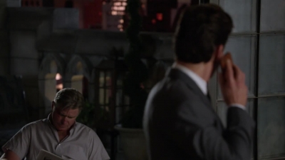WHITE_COLLAR_-_E4X10_VESTED_INTEREST_709.jpg