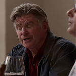 WHITE_COLLAR_-_E4X10_VESTED_INTEREST_206.jpg