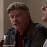 WHITE_COLLAR_-_E4X10_VESTED_INTEREST_207.jpg