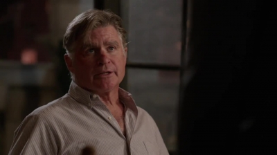 WHITE_COLLAR_-_E4X11_FAMILY_BUSINESS_0163.jpg