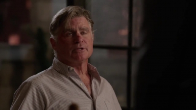 WHITE_COLLAR_-_E4X11_FAMILY_BUSINESS_0168.jpg