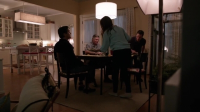WHITE_COLLAR_-_E4X11_FAMILY_BUSINESS_0550.jpg