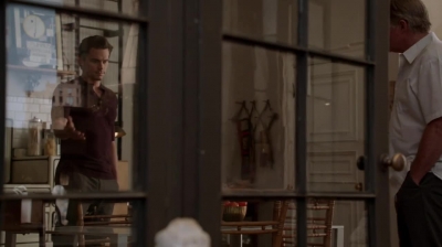 WHITE_COLLAR_-_E4X11_FAMILY_BUSINESS_0782.jpg