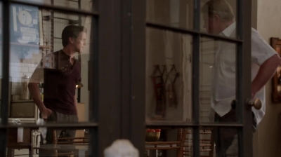 WHITE_COLLAR_-_E4X11_FAMILY_BUSINESS_0786.jpg