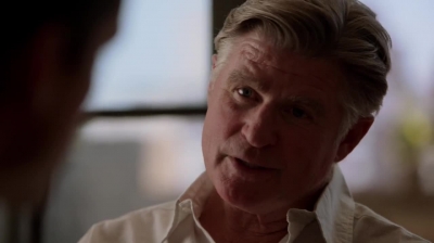 WHITE_COLLAR_-_E4X11_FAMILY_BUSINESS_0942.jpg