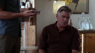 WHITE_COLLAR_-_E4X15_THE_ORIGINAL_224.jpg