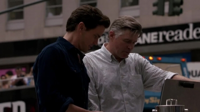 WHITE_COLLAR_-_E4X15_THE_ORIGINAL_548.jpg