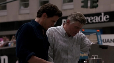 WHITE_COLLAR_-_E4X15_THE_ORIGINAL_553.jpg
