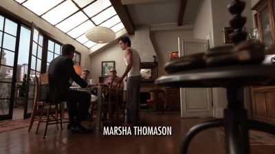 WHITE_COLLAR_-_E4X16_IN_THE_WIND_0609.jpg