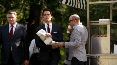 WHITE_COLLAR_-_E4X16_IN_THE_WIND_1046.jpg