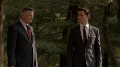 WHITE_COLLAR_-_E4X16_IN_THE_WIND_1085.jpg