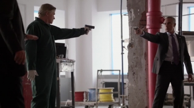 WHITE_COLLAR_-_E4X16_IN_THE_WIND_1494.jpg