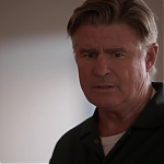 WHITE_COLLAR_-_E4X16_IN_THE_WIND_1533.jpg