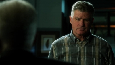 CSI_CRIME_SCENE_INVESTIGATION_-_E14X22_DEAD_IN_HIS_TRACKS_0140.jpg