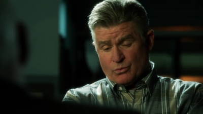 CSI_CRIME_SCENE_INVESTIGATION_-_E14X22_DEAD_IN_HIS_TRACKS_0331.jpg
