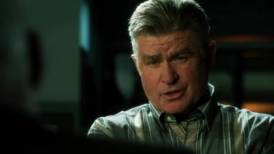 CSI_CRIME_SCENE_INVESTIGATION_-_E14X22_DEAD_IN_HIS_TRACKS_0333.jpg