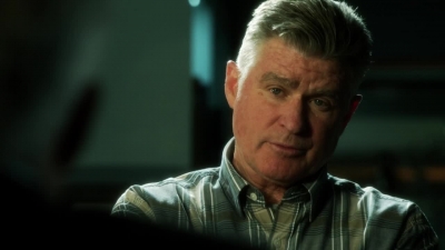 CSI_CRIME_SCENE_INVESTIGATION_-_E14X22_DEAD_IN_HIS_TRACKS_0354.jpg