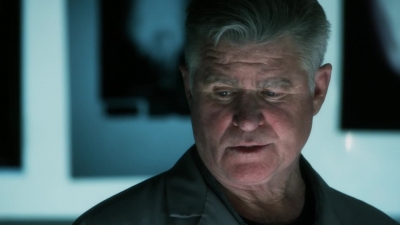 CSI_CRIME_SCENE_INVESTIGATION_-_E14X22_DEAD_IN_HIS_TRACKS_0617.jpg