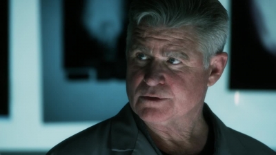 CSI_CRIME_SCENE_INVESTIGATION_-_E14X22_DEAD_IN_HIS_TRACKS_0619.jpg