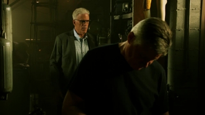 CSI_CRIME_SCENE_INVESTIGATION_-_E14X22_DEAD_IN_HIS_TRACKS_0843.jpg