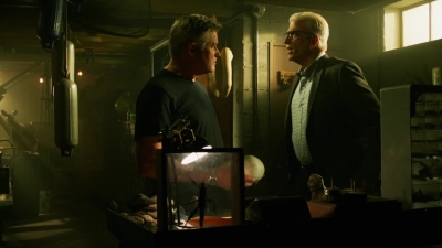 CSI_CRIME_SCENE_INVESTIGATION_-_E14X22_DEAD_IN_HIS_TRACKS_0947.jpg