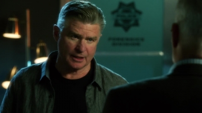 CSI_CRIME_SCENE_INVESTIGATION_-_E14X22_DEAD_IN_HIS_TRACKS_1118.jpg