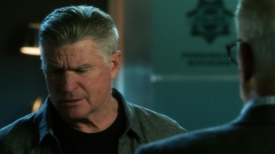 CSI_CRIME_SCENE_INVESTIGATION_-_E14X22_DEAD_IN_HIS_TRACKS_1247.jpg