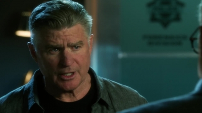 CSI_CRIME_SCENE_INVESTIGATION_-_E14X22_DEAD_IN_HIS_TRACKS_1265.jpg