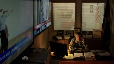 AMERICAN_ODYSSEY_-_E1X01_GONE_ELVIS_225.jpg