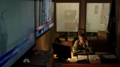 AMERICAN_ODYSSEY_-_E1X01_GONE_ELVIS_254.jpg
