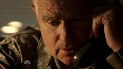 AMERICAN_ODYSSEY_-_E1X01_GONE_ELVIS_361.jpg