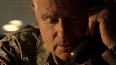 AMERICAN_ODYSSEY_-_E1X01_GONE_ELVIS_364.jpg