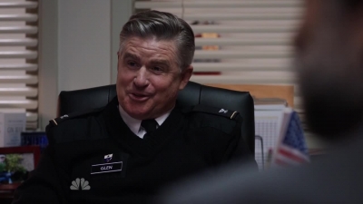 AMERICAN_ODYSSEY_-_E1X03_DROP_KING_075.jpg