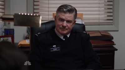 AMERICAN_ODYSSEY_-_E1X03_DROP_KING_081.jpg