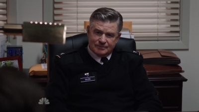 AMERICAN_ODYSSEY_-_E1X03_DROP_KING_083.jpg