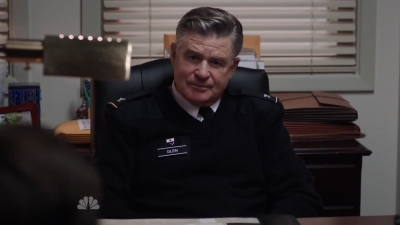 AMERICAN_ODYSSEY_-_E1X03_DROP_KING_095.jpg