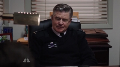 AMERICAN_ODYSSEY_-_E1X03_DROP_KING_135.jpg