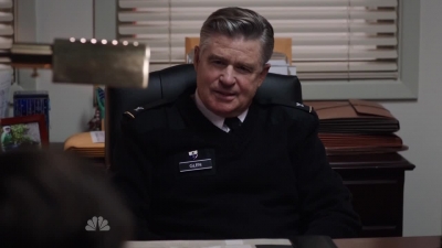 AMERICAN_ODYSSEY_-_E1X03_DROP_KING_153.jpg
