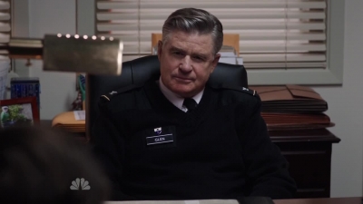 AMERICAN_ODYSSEY_-_E1X03_DROP_KING_182.jpg