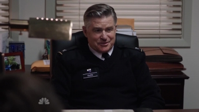 AMERICAN_ODYSSEY_-_E1X03_DROP_KING_192.jpg