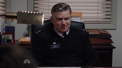 AMERICAN_ODYSSEY_-_E1X03_DROP_KING_194.jpg