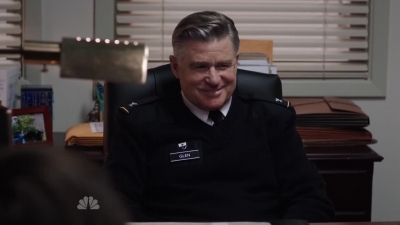 AMERICAN_ODYSSEY_-_E1X03_DROP_KING_201.jpg