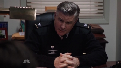 AMERICAN_ODYSSEY_-_E1X03_DROP_KING_203.jpg