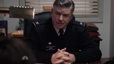 AMERICAN_ODYSSEY_-_E1X03_DROP_KING_243.jpg