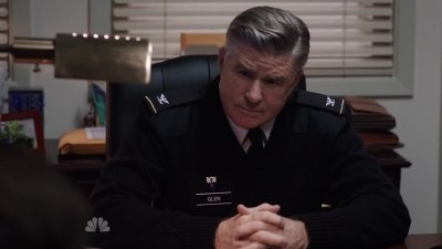 AMERICAN_ODYSSEY_-_E1X03_DROP_KING_284.jpg